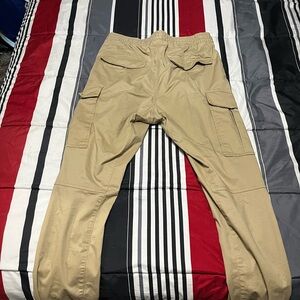 Men's Tan Cargo Pants